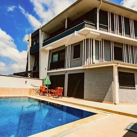 فيلة Peaceful Villas-luxury *
